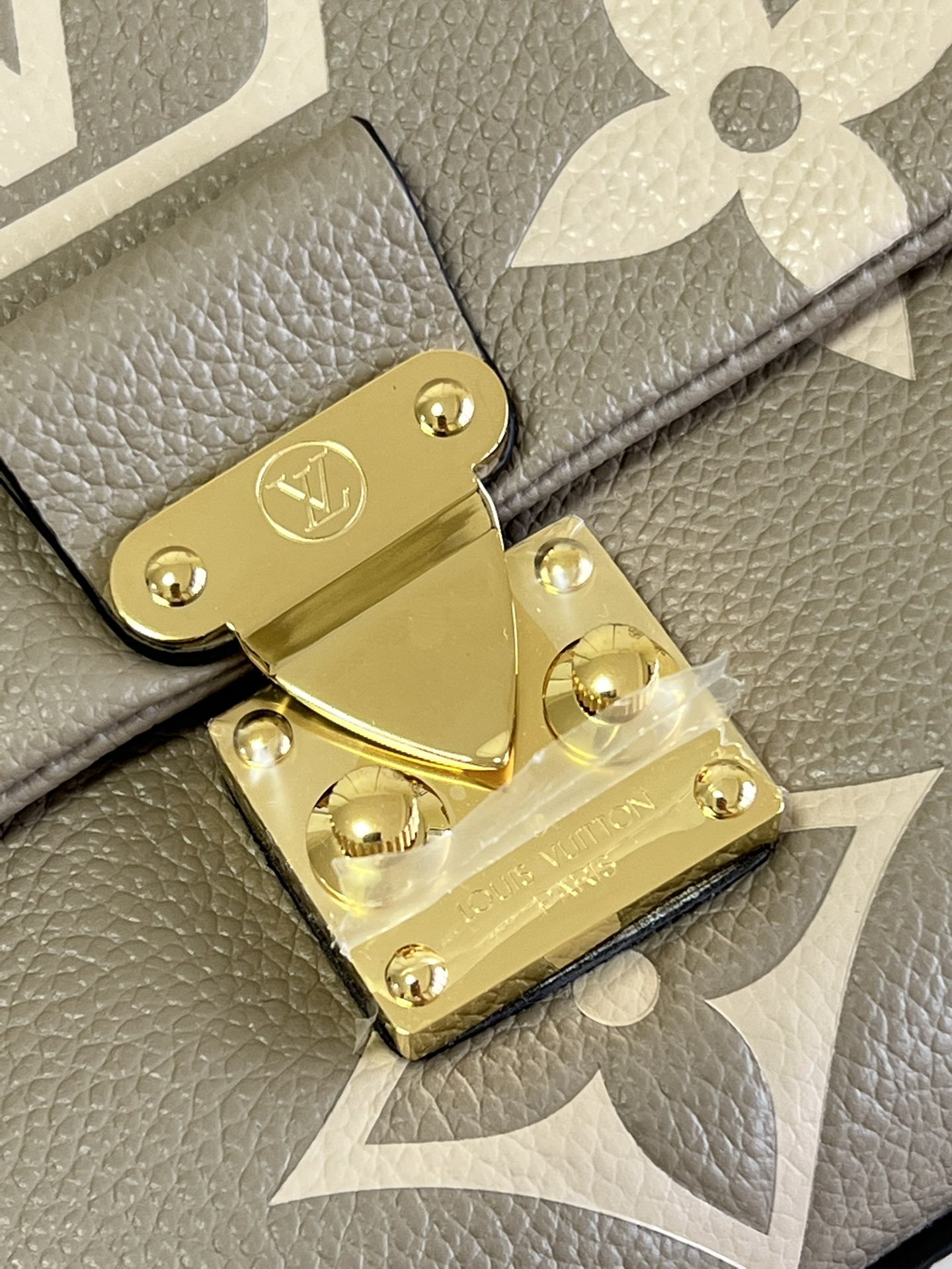 L0vis Vvtt0n Monogram Empreinte