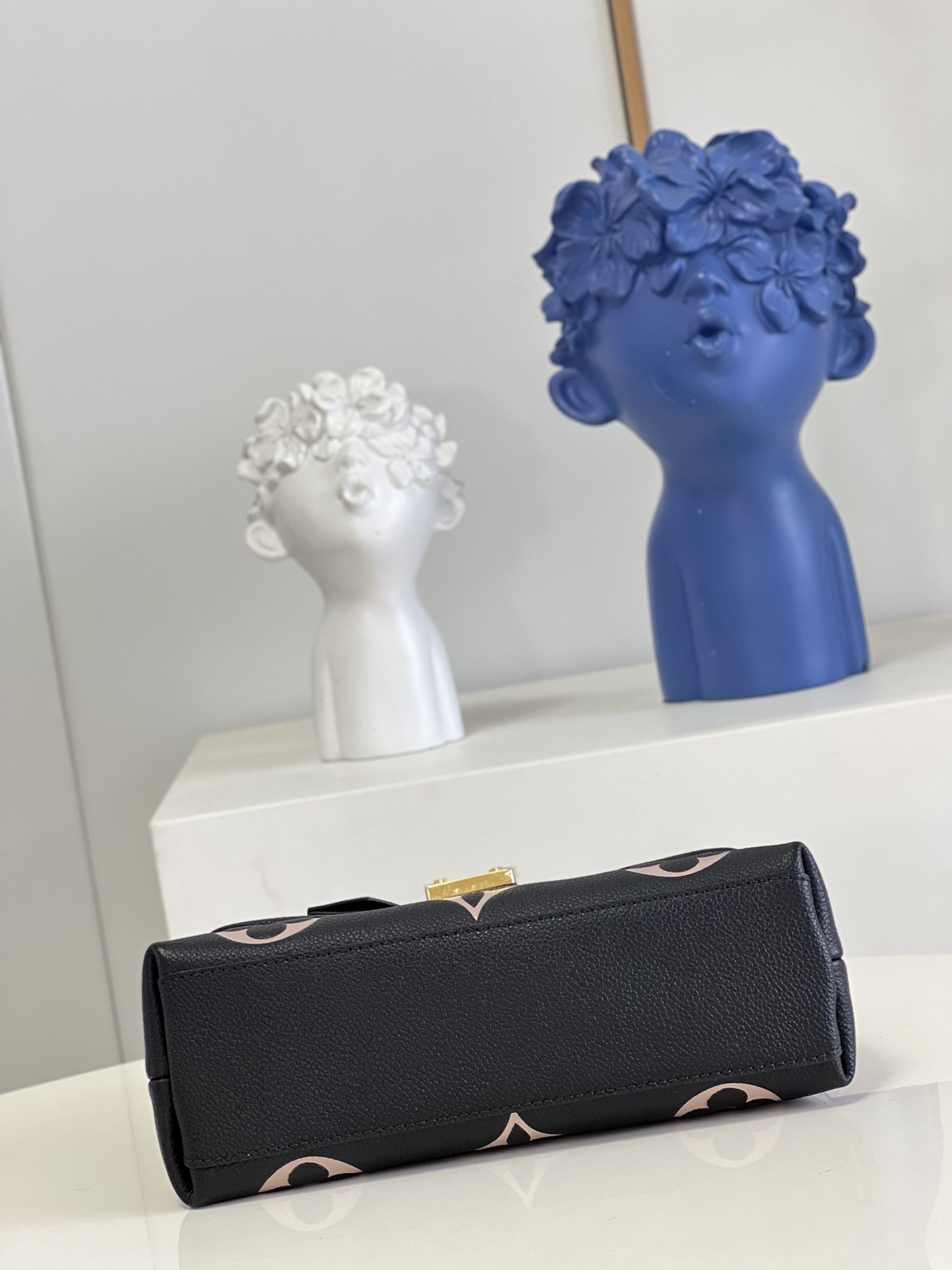 L0vis Vvtt0n Monogram Empreinte