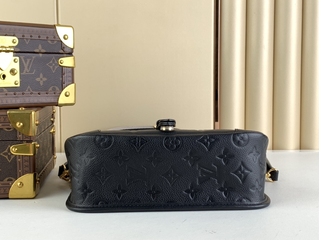 L0vis Vvtt0n Monogram Empreinte