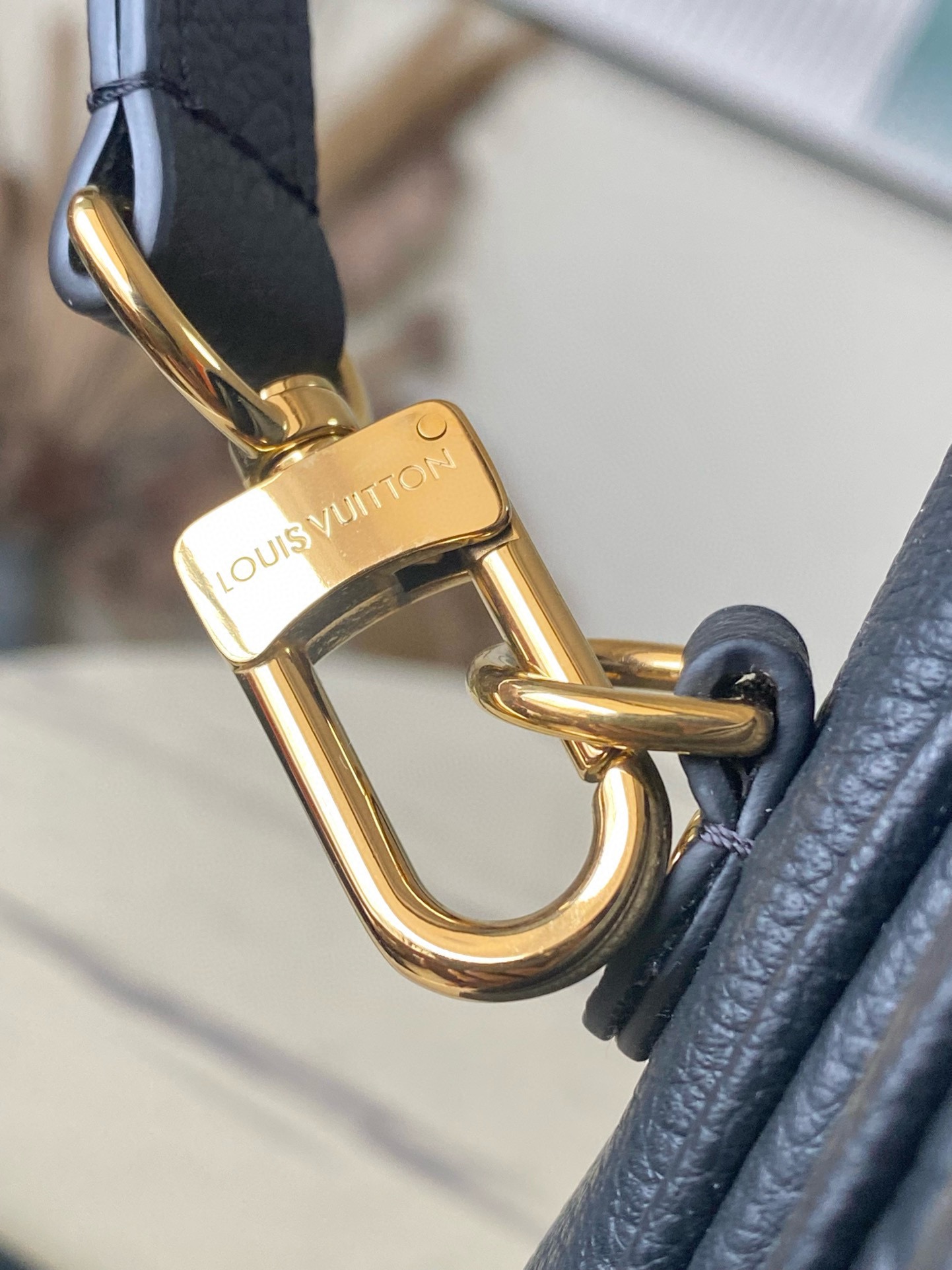 L0vis Vvtt0n Monogram Empreinte