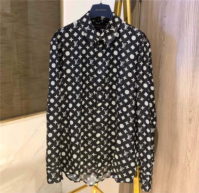 2023fw LV Silk Shirt Shorts Top Version